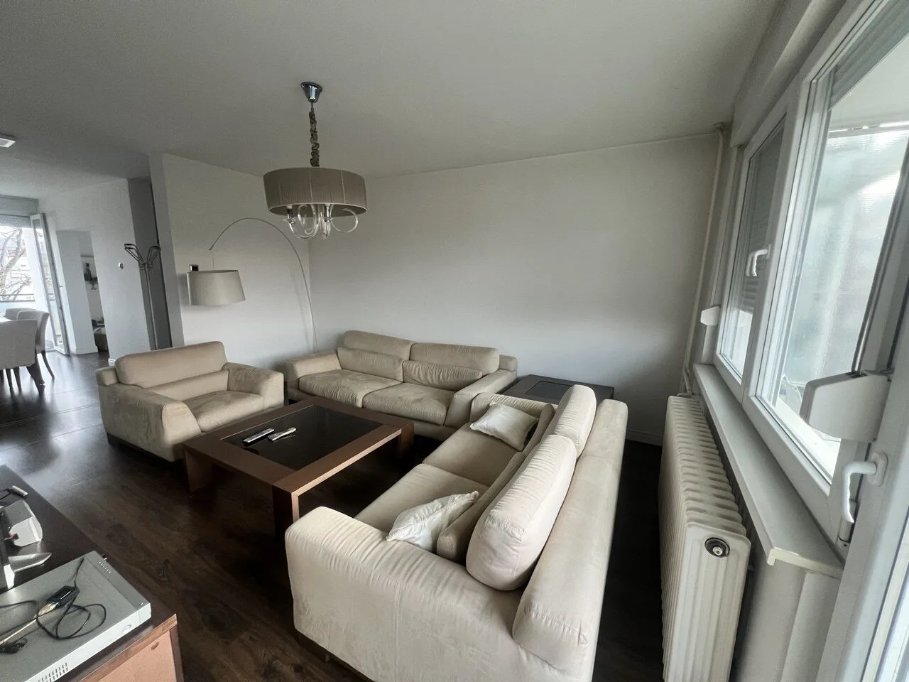 Luksuzan namjesten stan za izdavanje u centru Banje Luke