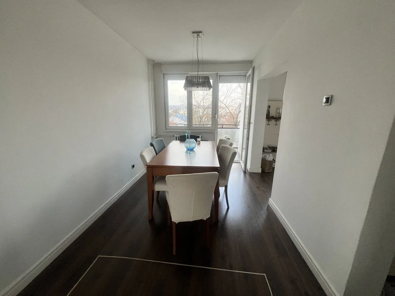 Luksuzan namjesten stan za izdavanje u centru Banje Luke