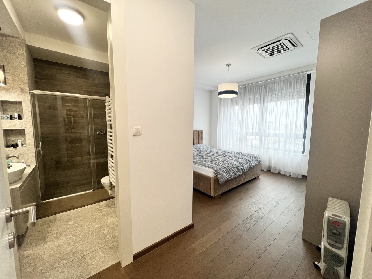 Luksuzan stan za izdavanje centar Banja Luka – 149 m², 2 parking mjesta