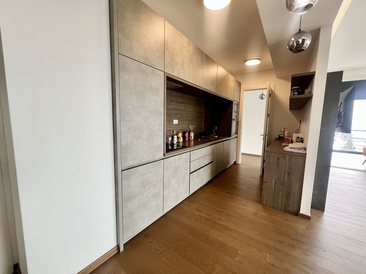 Luksuzan stan za izdavanje centar Banja Luka – 149 m², 2 parking mjesta