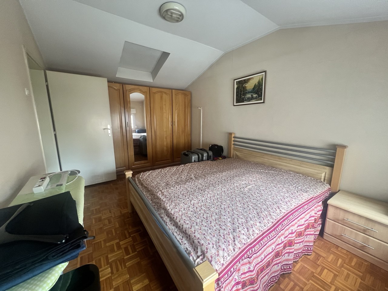 Luksuzna kuća na prodaju s pogledom na Vrbas, 260 m²