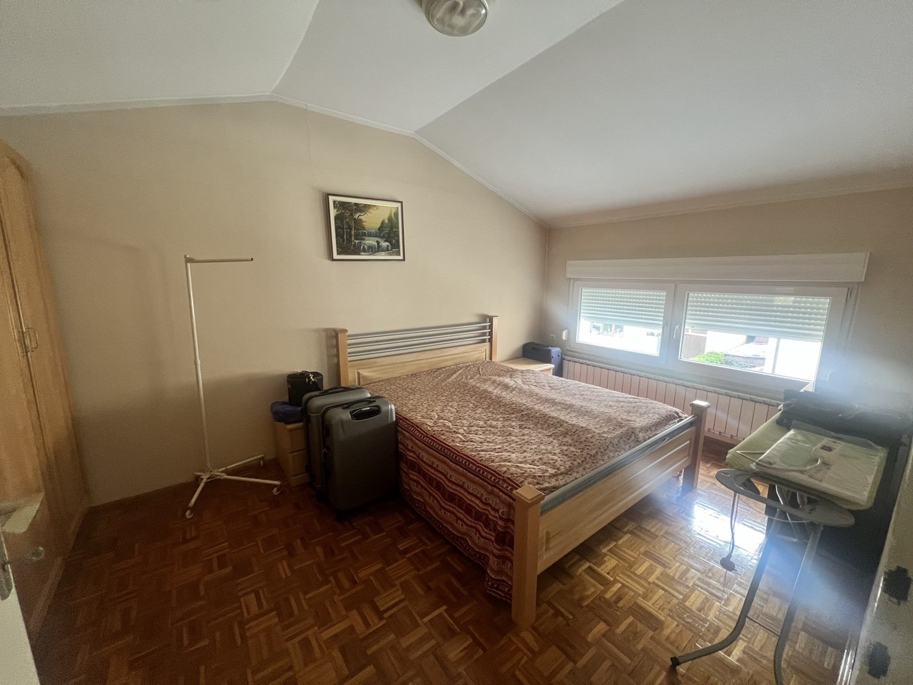 Luksuzna kuća na prodaju s pogledom na Vrbas, 260 m²