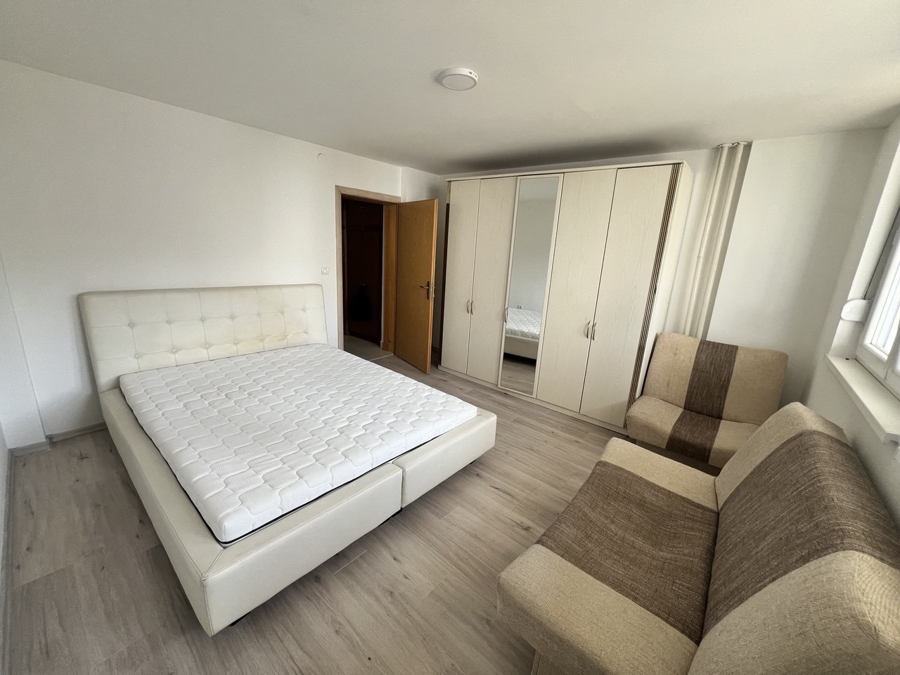 Dvosoban stan za izdavanje Borik, visoko prizemlje