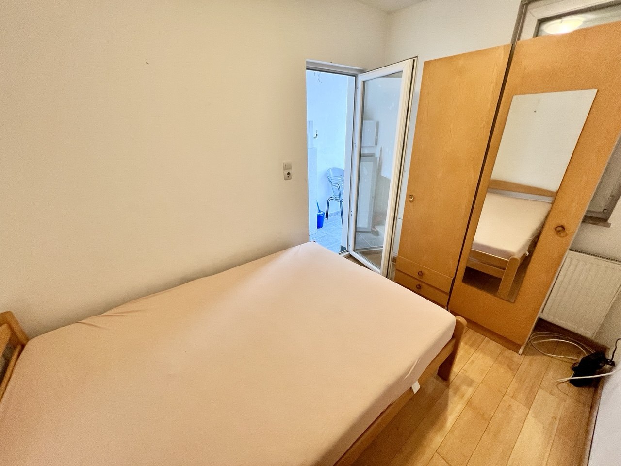 Dvosoban stan za izdavanje Kočićev Vijenac – Hiseta, namješten