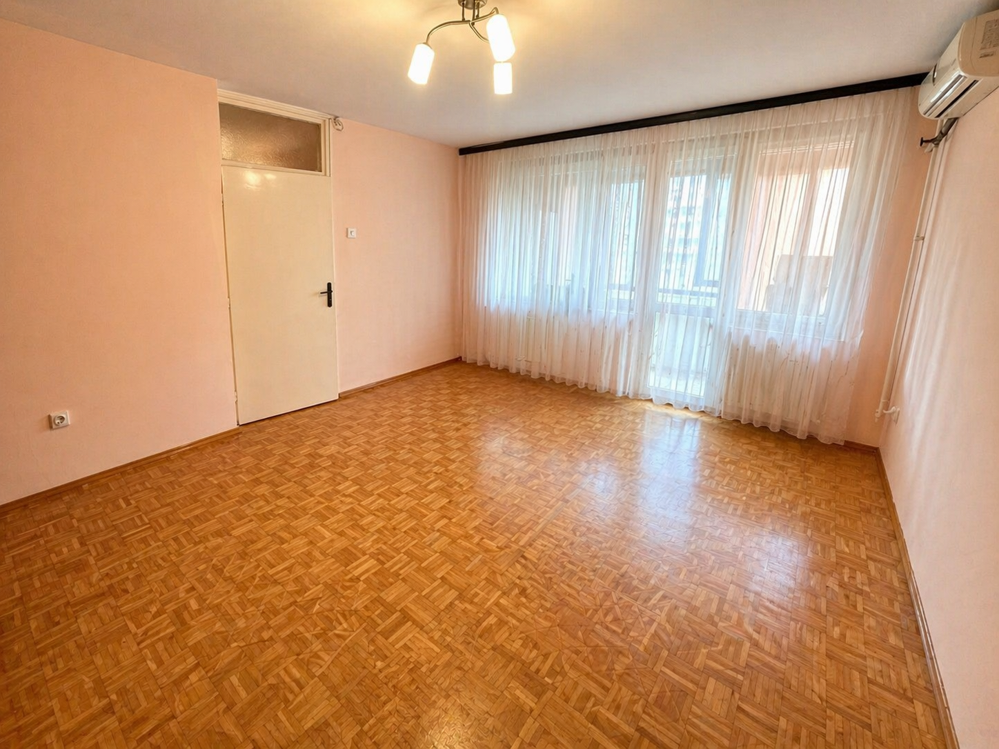 Na prodaju dvosoban stan 58m², Borik, Banja Luka, 4. sprat, potencijal za trosoban