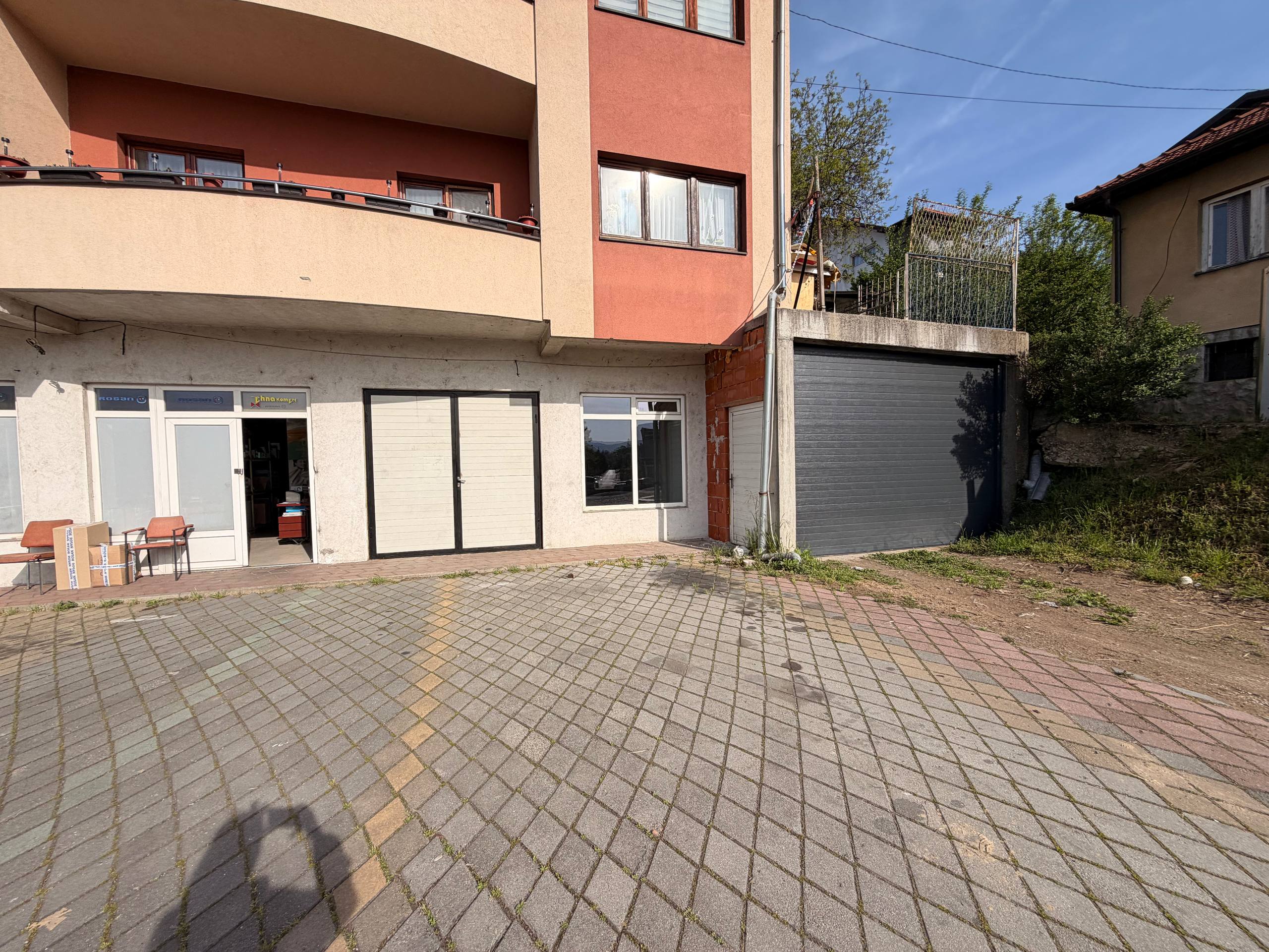 Poslovni prostor na prometnoj lokaciji uz zapadni tranzit