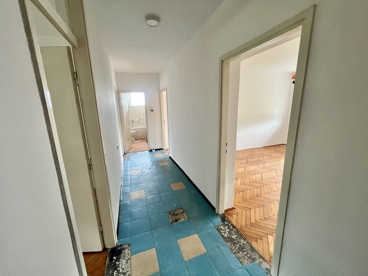 Trosoban stan na prodaju Nova Varoš, 80 m², garaža