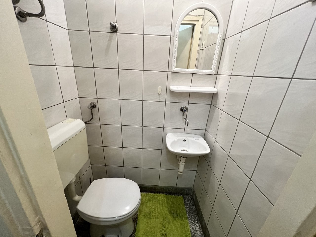 Dvoiposoban stan na prodaju – odlična lokacija, 50 m²