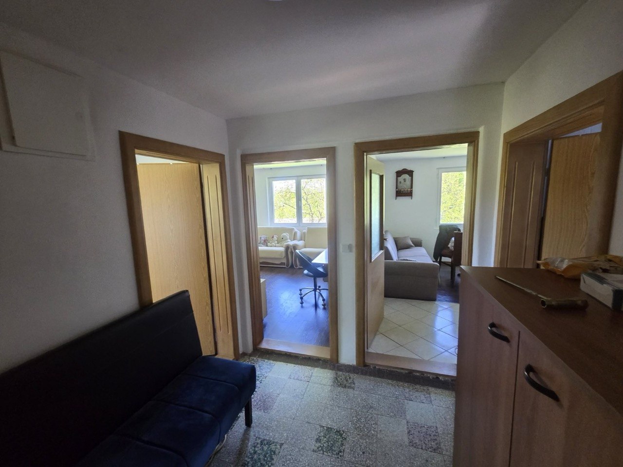 Seosko imanje na prodaju 20.000 m² zemljišta, kuća i pomoćni objekti