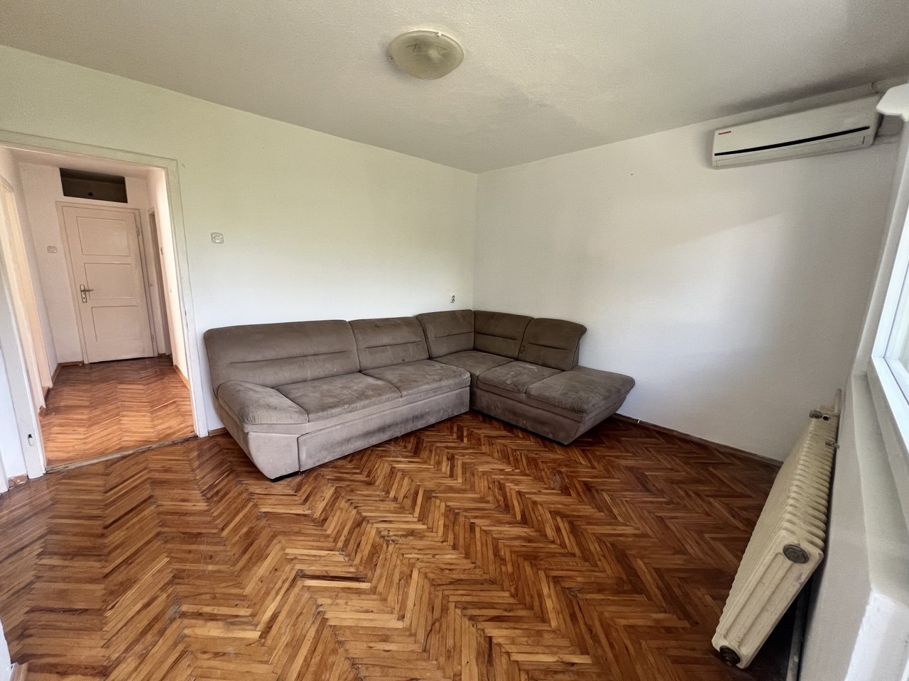 Kuća na prodaju Kočićev Vijenac - 118 m², dvije garaže