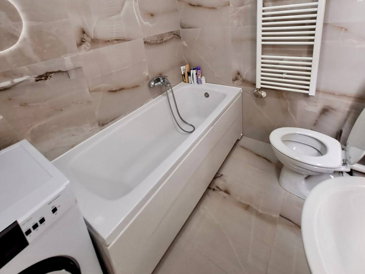 Na prodaju namješten dvosoban stan 48 m² u novogradnji