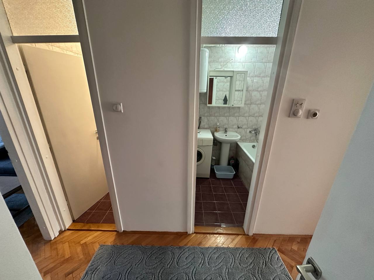 Trosoban stan za izdavanje, centar Banje Luke, 80 m²