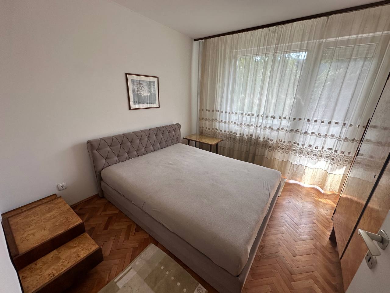 Trosoban stan za izdavanje, centar Banje Luke, 80 m²