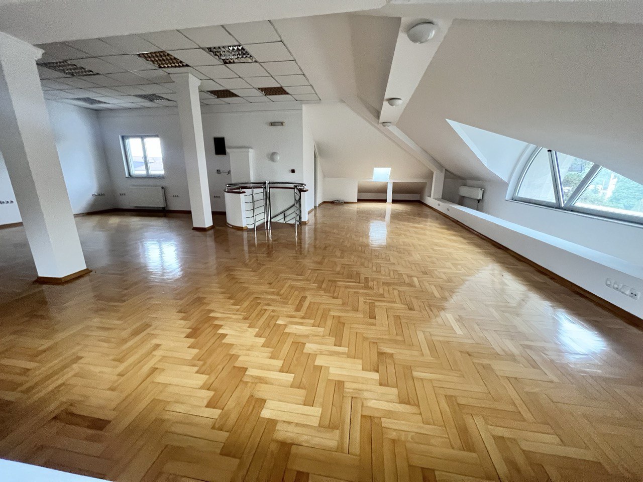 Ekskluzivan poslovni prostor Laktaši