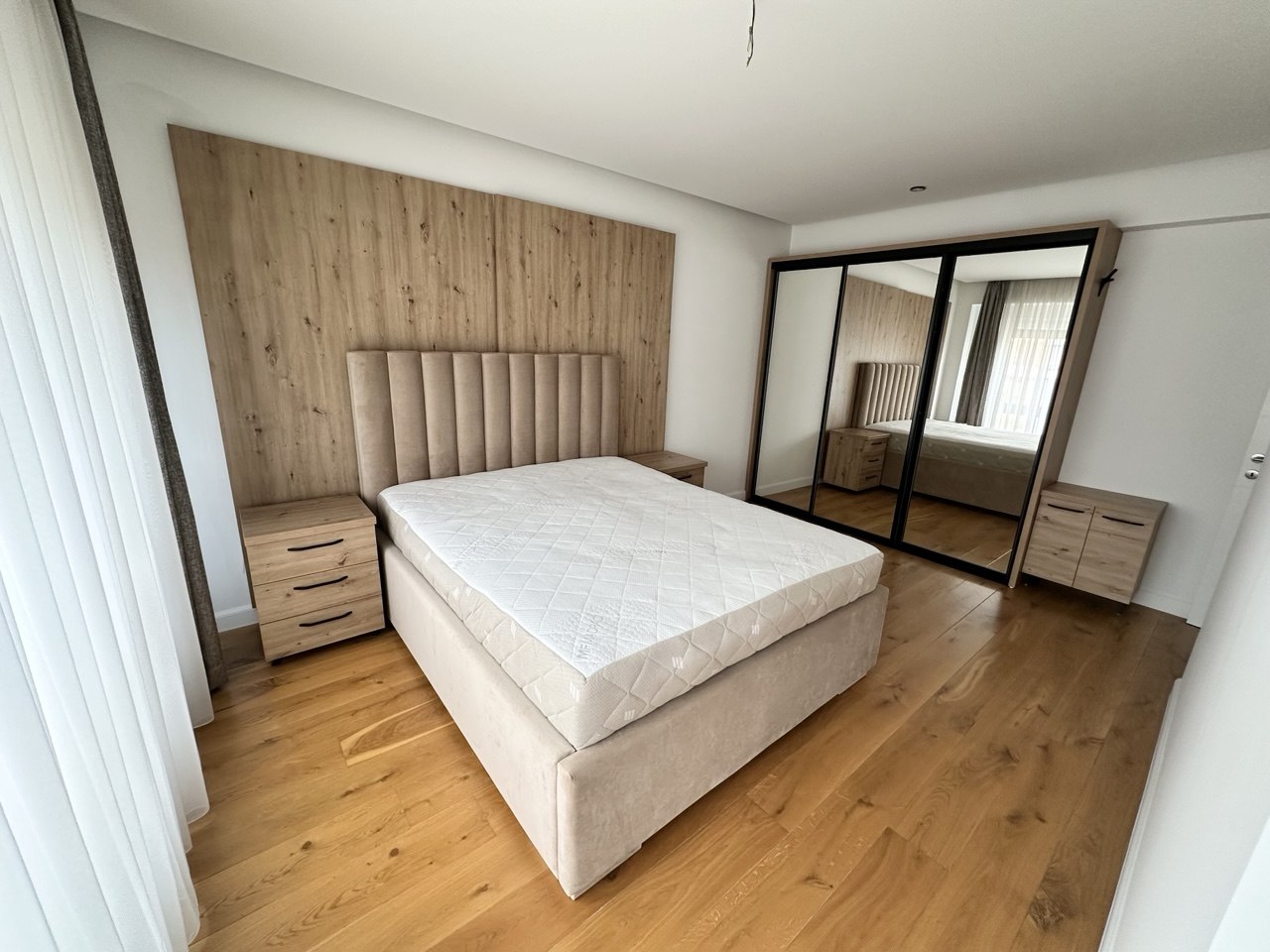 Penthouse za izdavanje 107 m² sa privatnom krovnom terasom od 70 m² | Centar Banje Luke