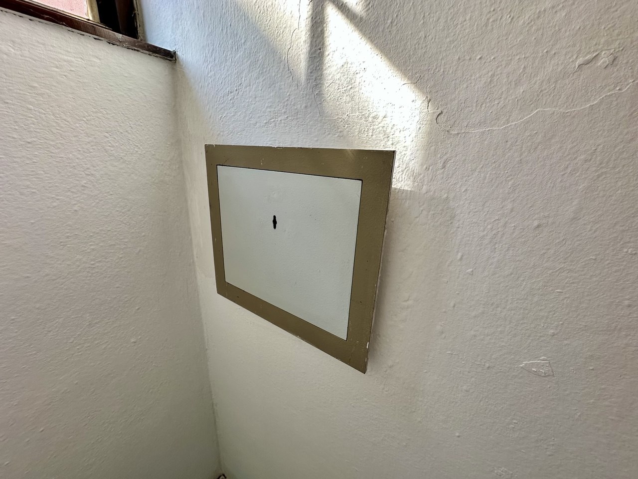 Poslovni prostor 100 m², za izdavanje Centar Banje Luke, garaža