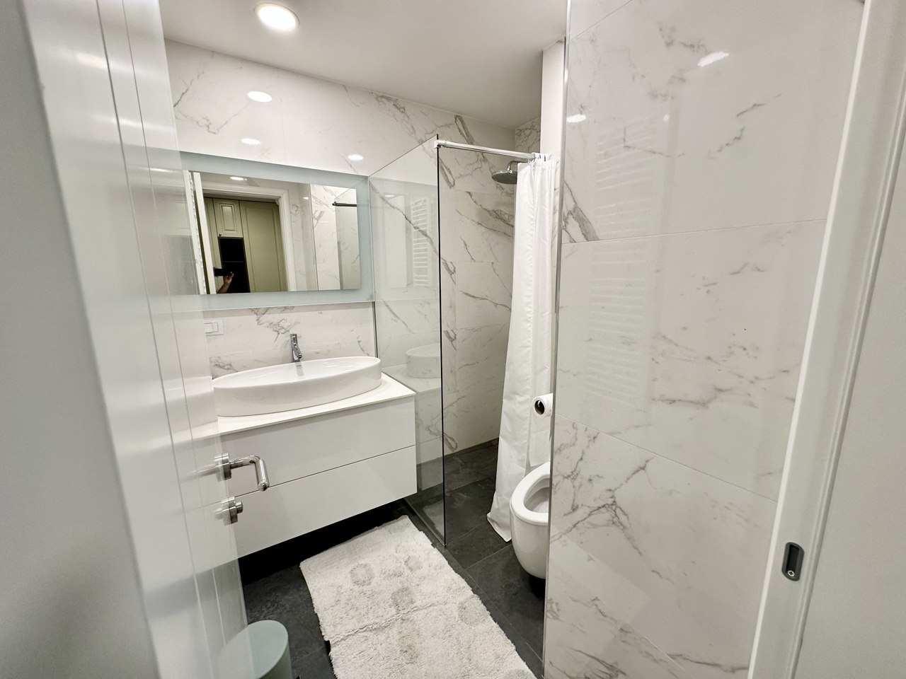 Penthouse za izdavanje Kočićev Vijenac – 128 m², četiri spavaće sobe i dva parking mjesta