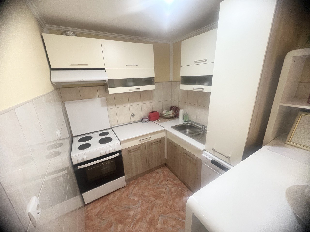 Izdajemo dvosoban stan strogi centar