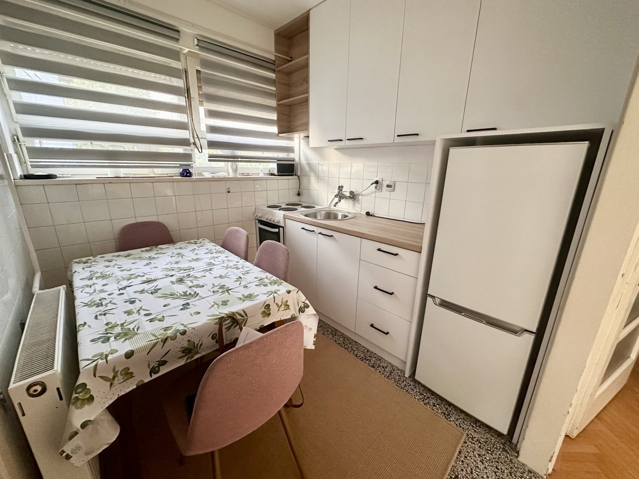 Izdaje se trosoban stan 65 m² Gundulićeva, Banja Luka
