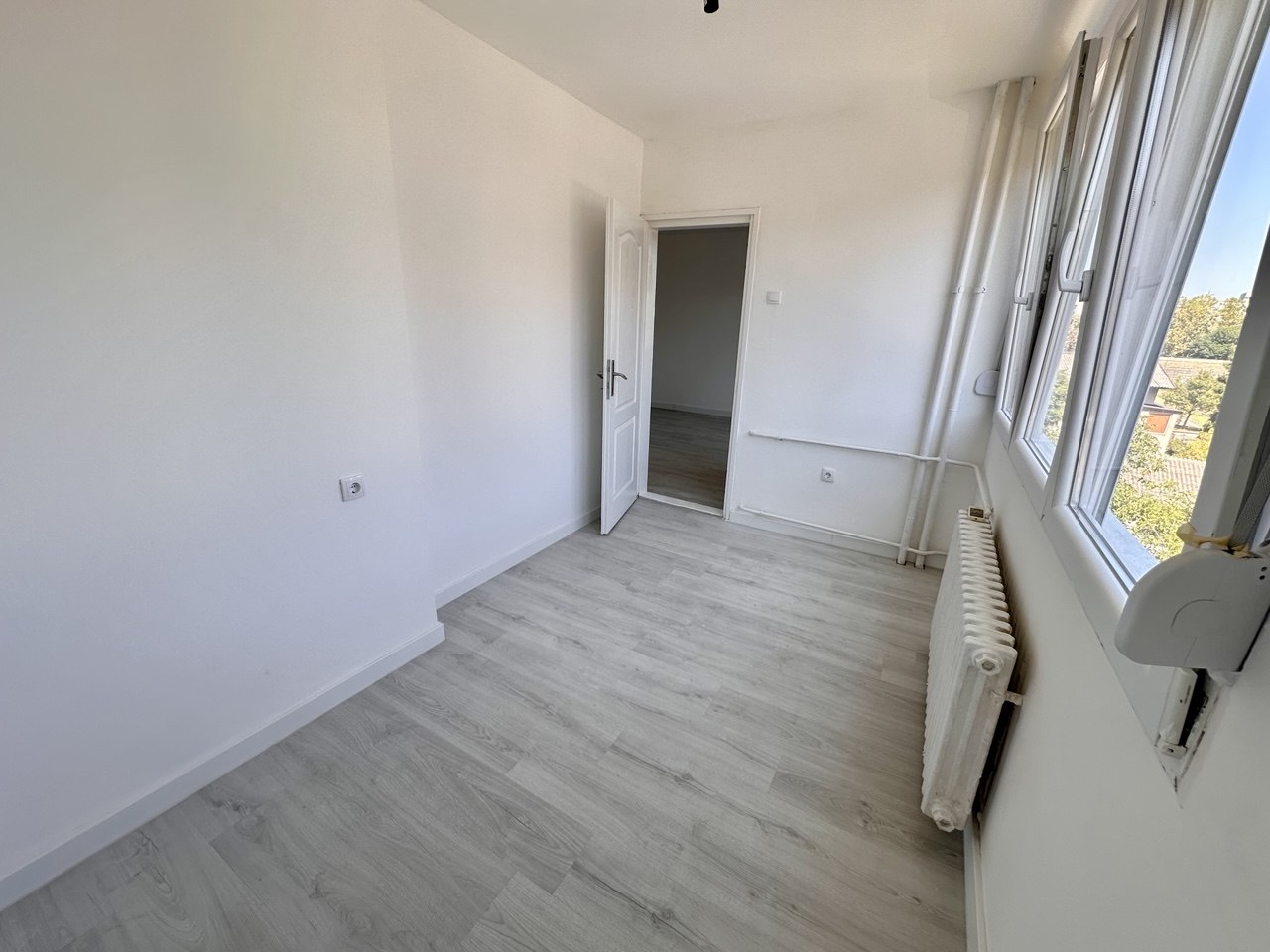 Renoviran dvosoban stan 42 m² na prodaju Borik, Banja Luka