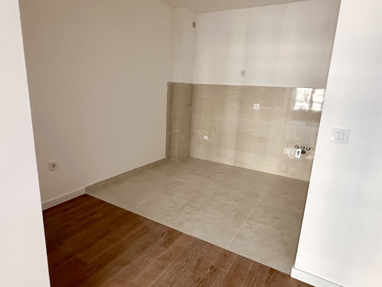 Trosoban stan 74,5 m² na prodaju "Palata" Centar Banja Luka