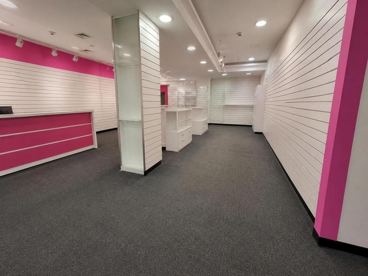 Poslovni prostor 460 m² na tri etaže za izdavanje Banja Luka