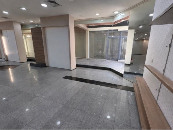 Poslovni prostor 460 m² na tri etaže za izdavanje Banja Luka