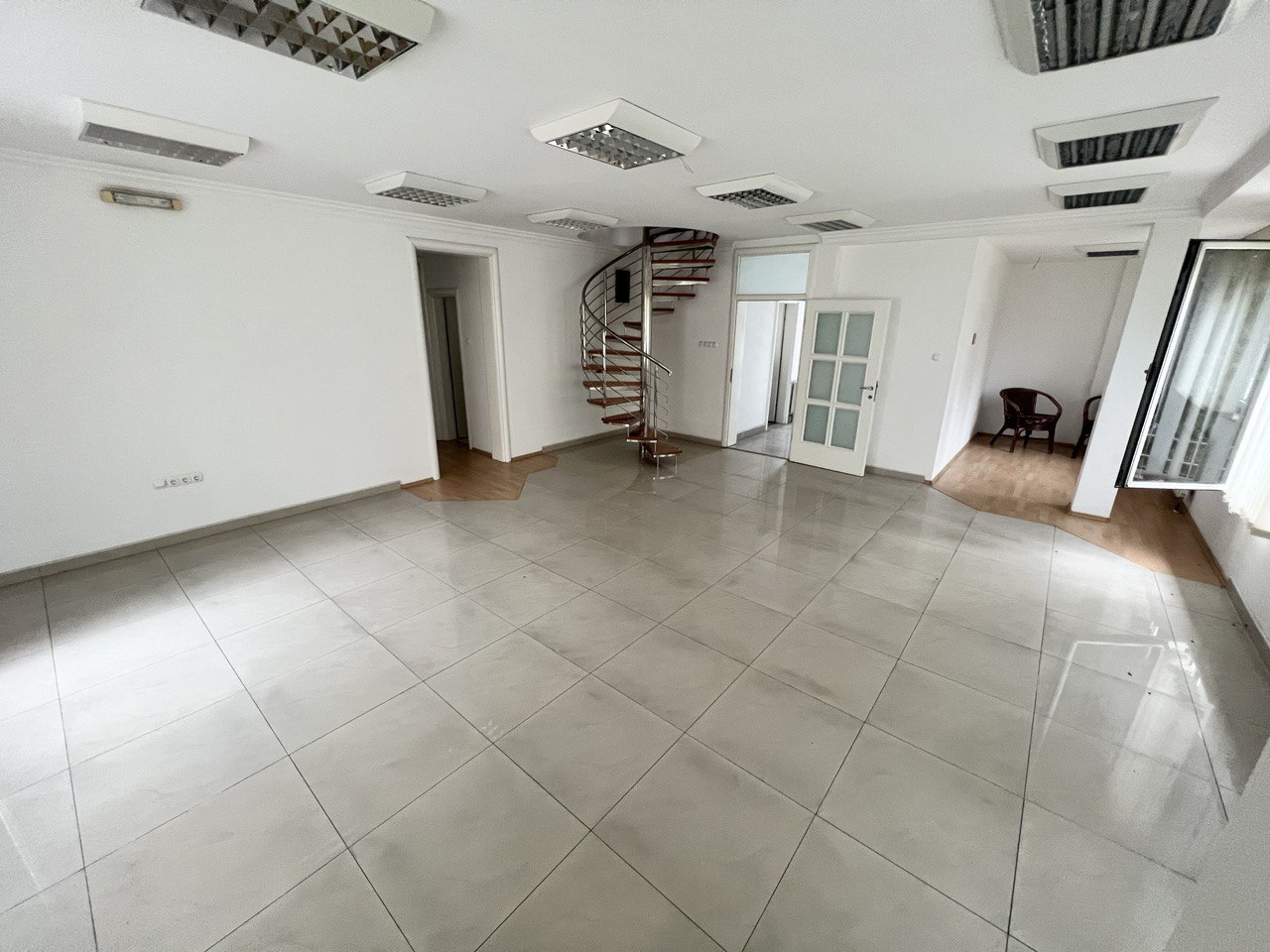 Ekskluzivan poslovni prostor Laktaši