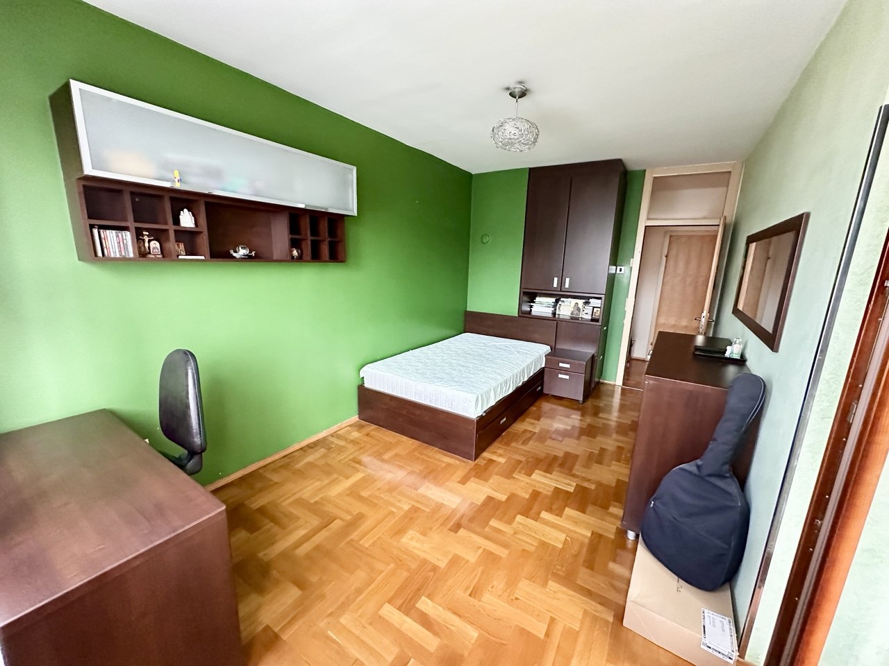 Namješten četvorosoban stan na prodaju Centar, Banja Luka