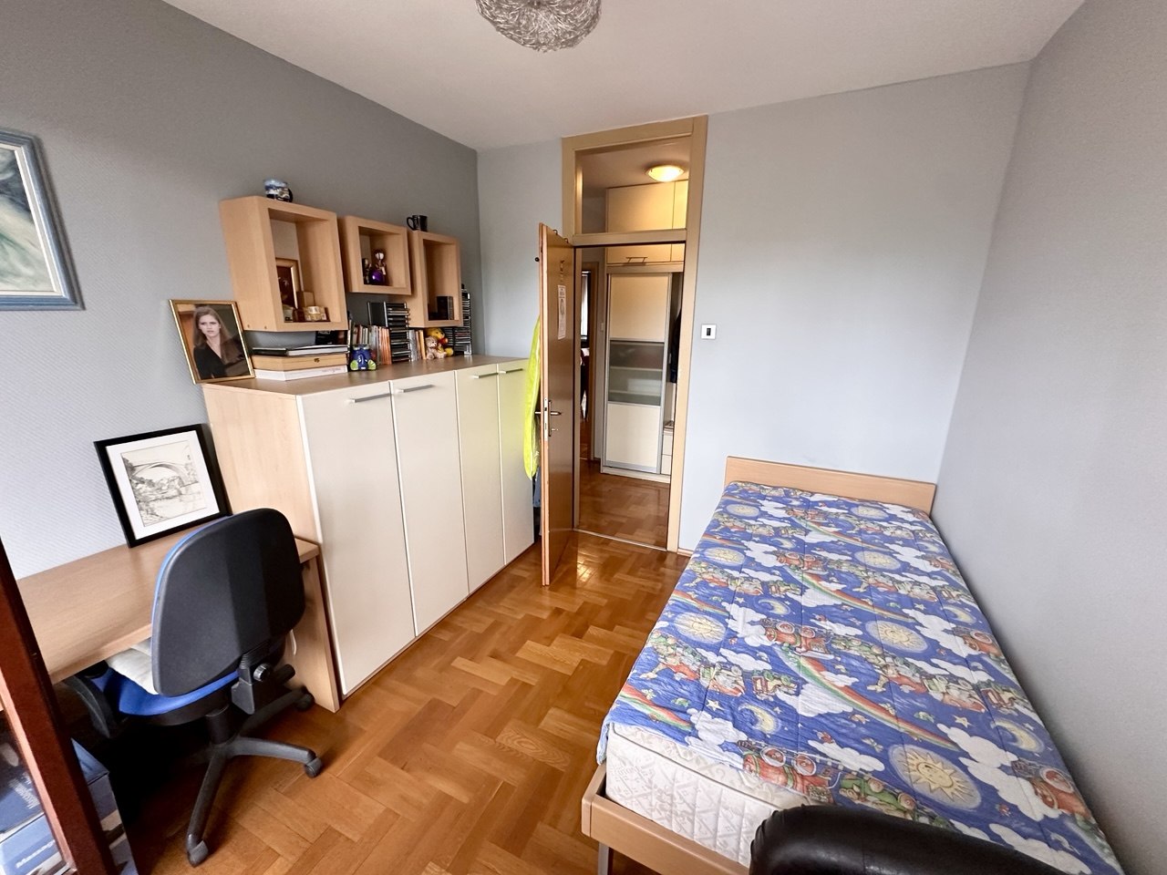Namješten četvorosoban stan na prodaju Centar, Banja Luka