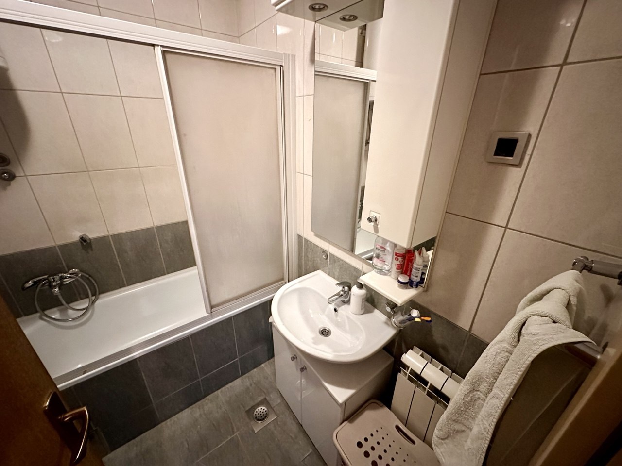 Namješten četvorosoban stan na prodaju Centar, Banja Luka