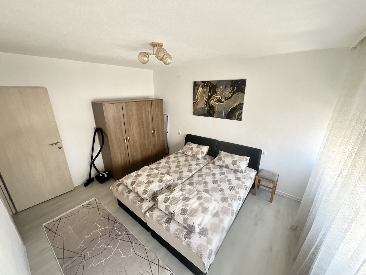  Moderan trosoban stan 50 m² za najam Obilićevo Banja Luka