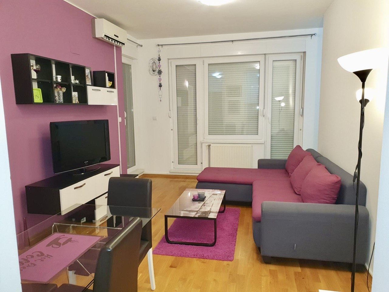  Namješten dvosoban stan 45 m² na prodaju Centar, Banja Luka