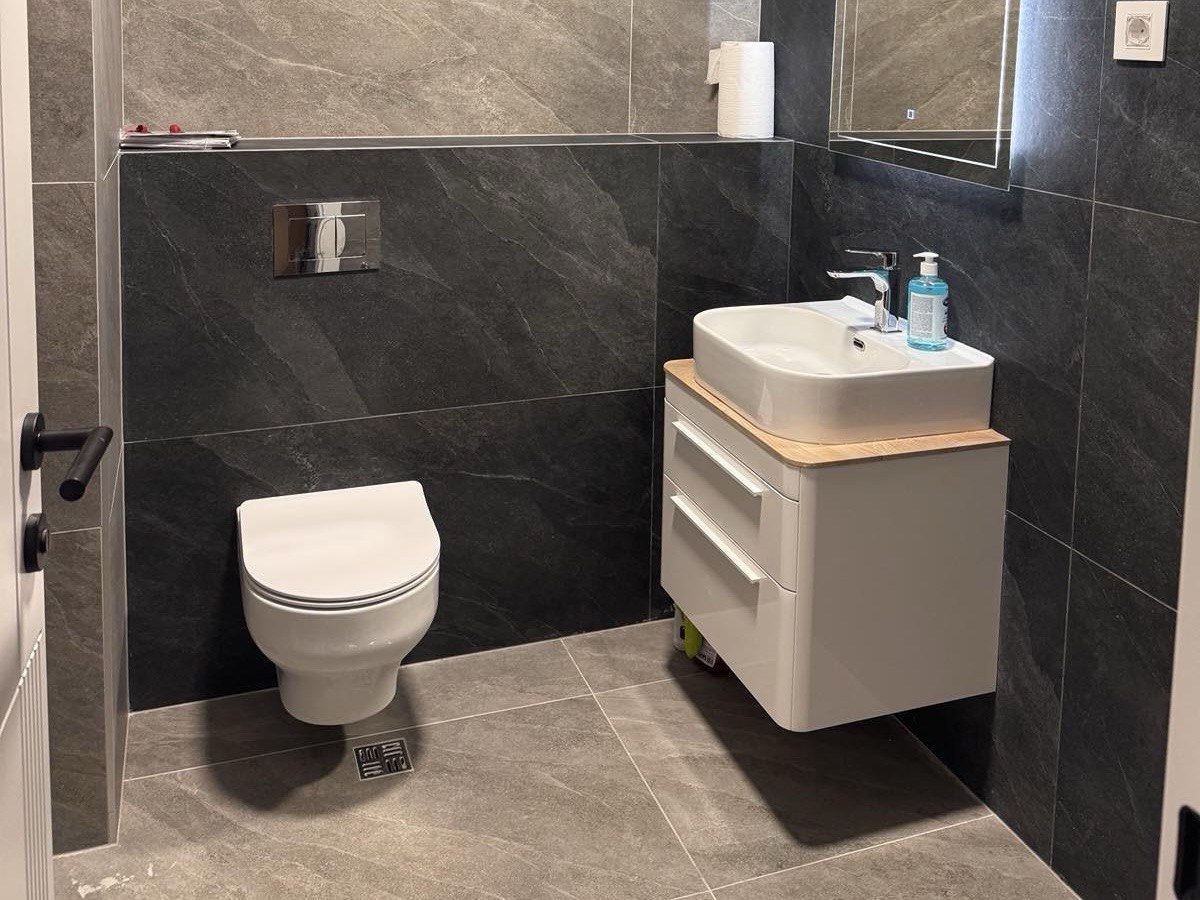  Trosoban stan 75 m² s garažom za najam Palata, Banja Luka