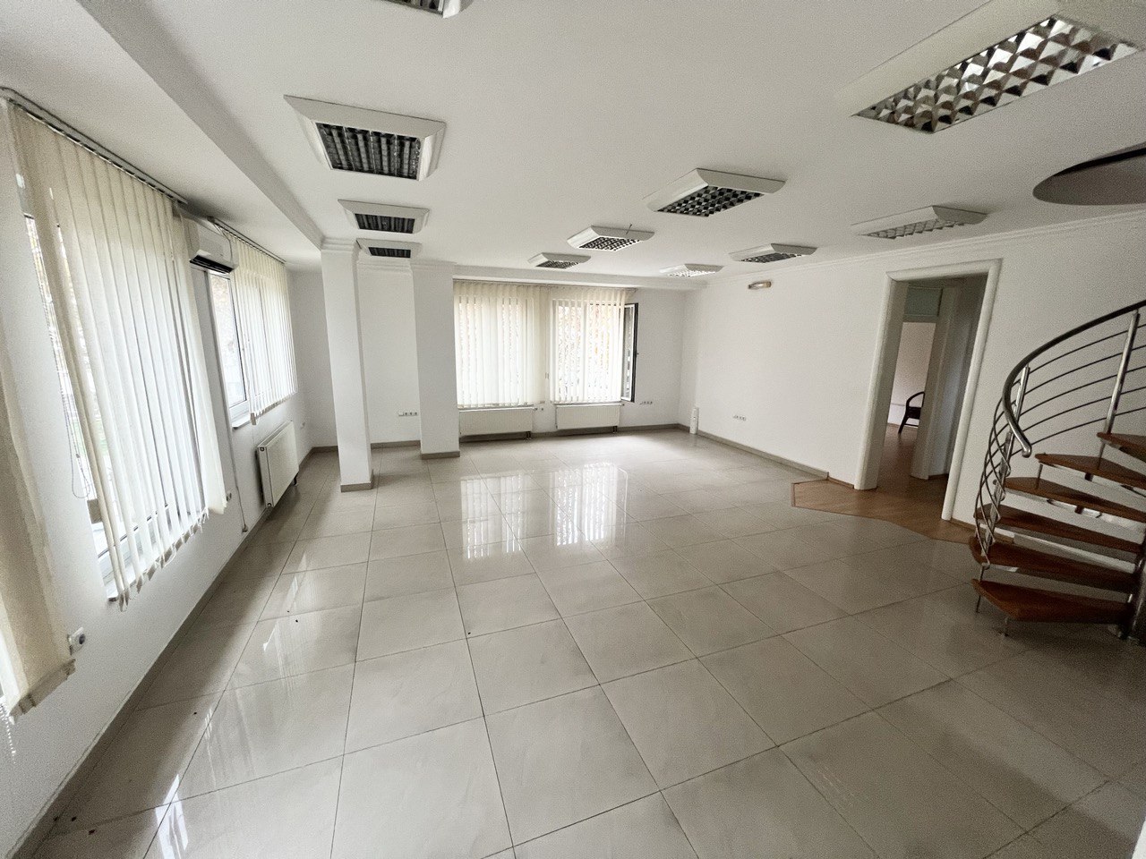 Ekskluzivan poslovni prostor Laktaši