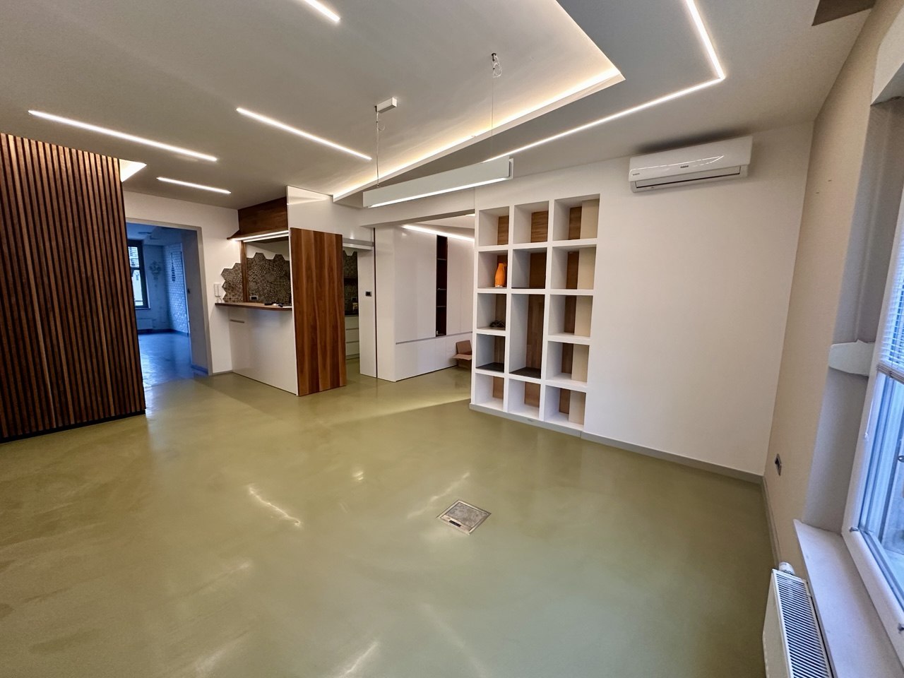 Četvorosoban stan za izdavanje u centru Banje Luke 150 m², garaža