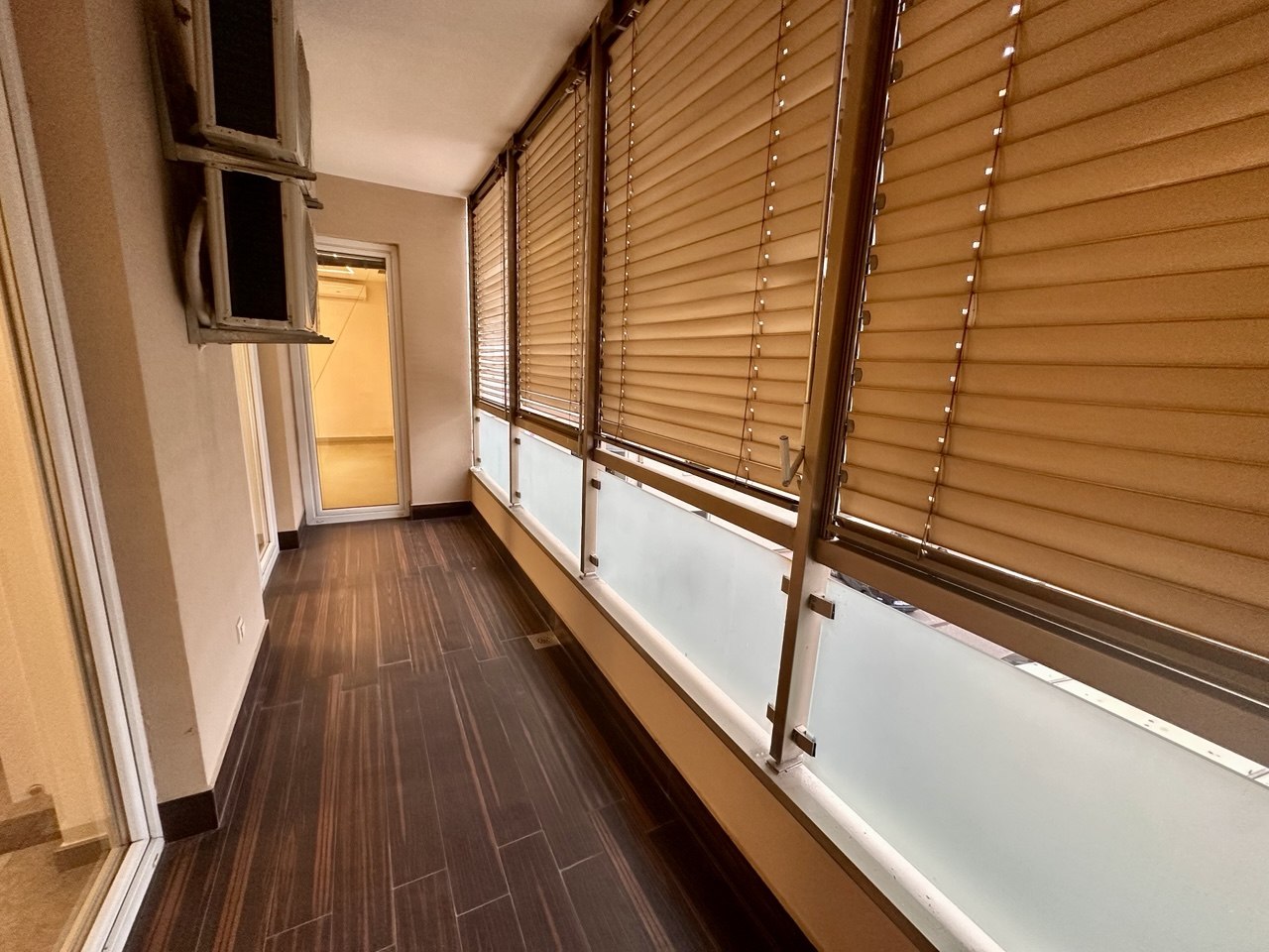 Četvorosoban stan za izdavanje u centru Banje Luke 150 m², garaža