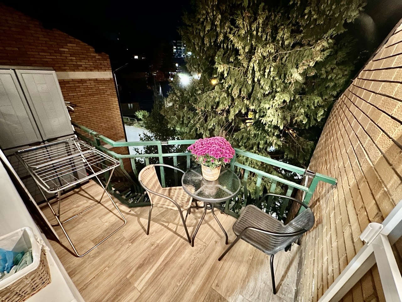 Renoviran trosoban stan na prodaju Starčevica 60 m², namješten