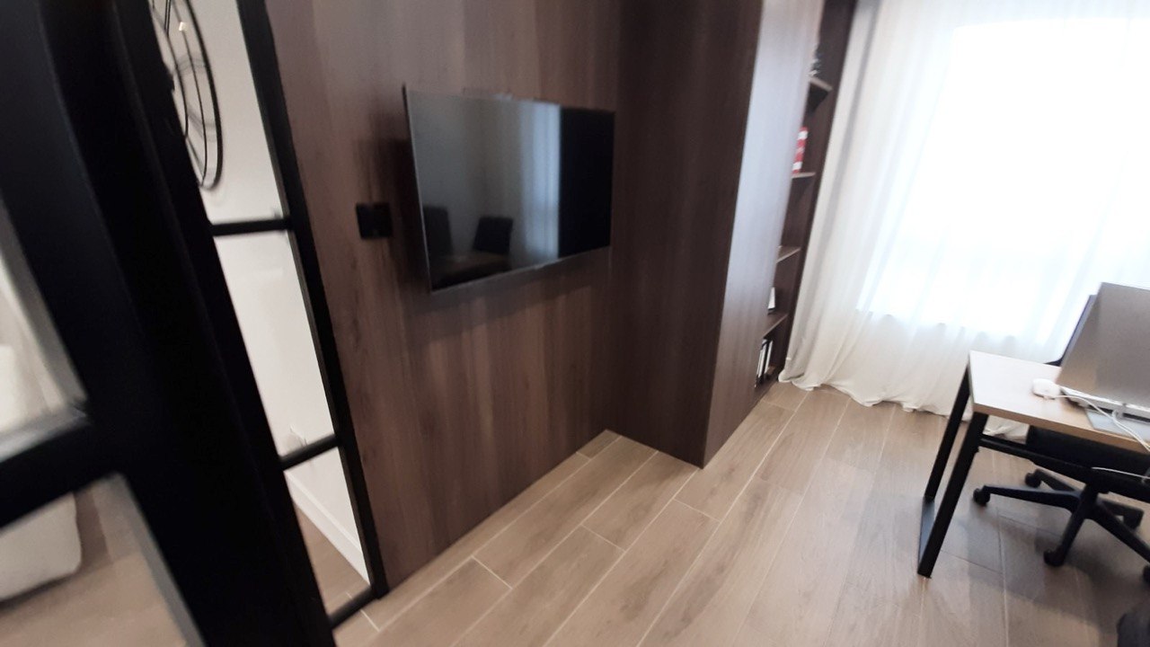 Luksuzan četvorosoban stan u centru grada