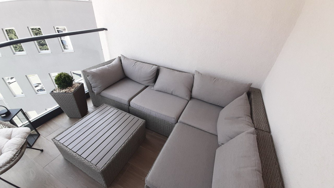 Luksuzan četvorosoban stan u centru grada