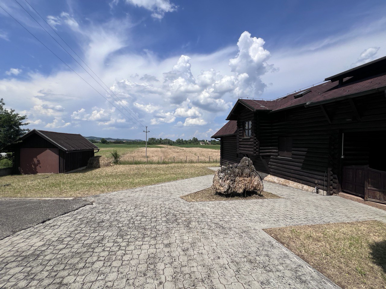 Atraktivna kuća u Velikom Blašku