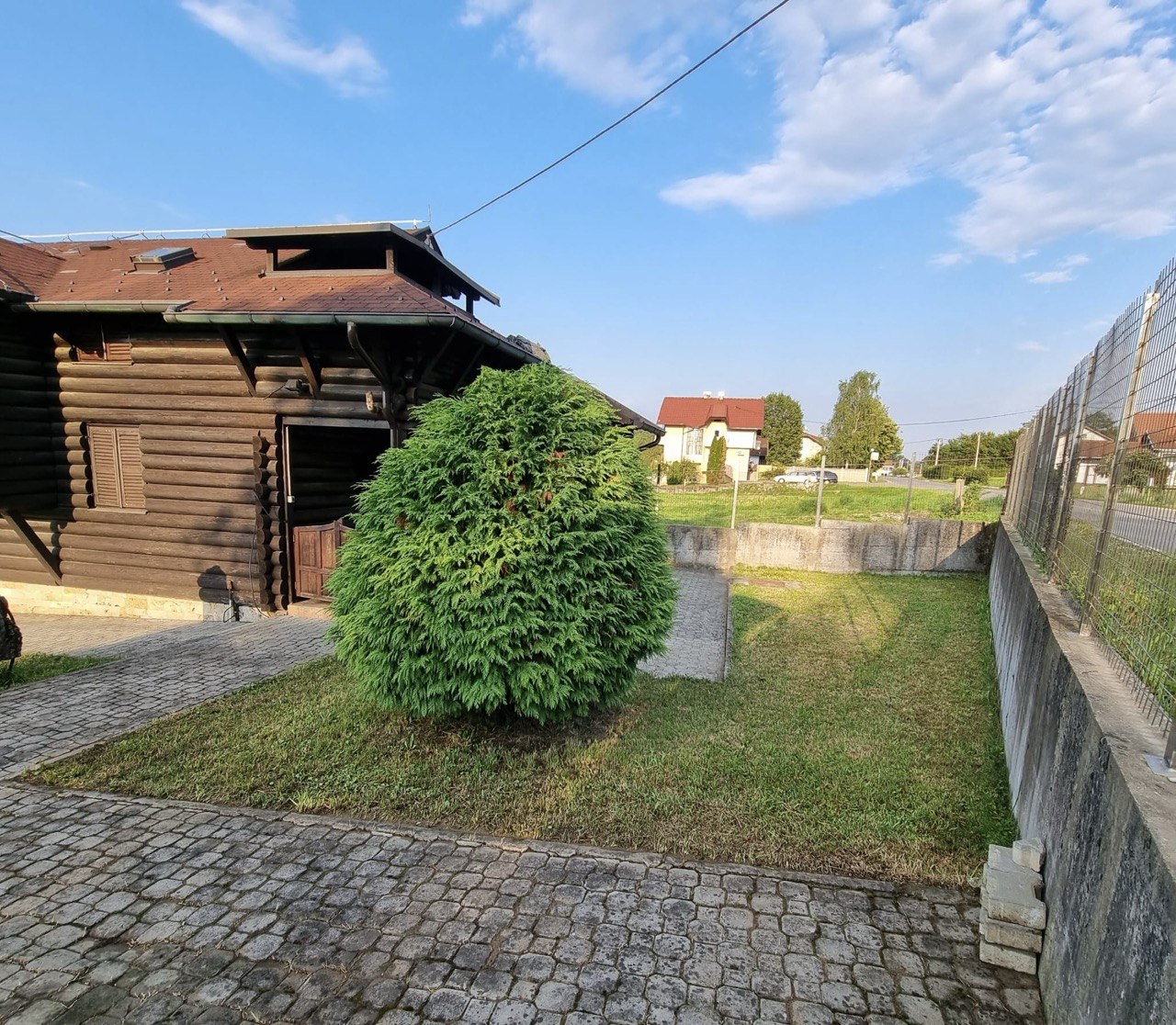 Atraktivna kuća u Velikom Blašku