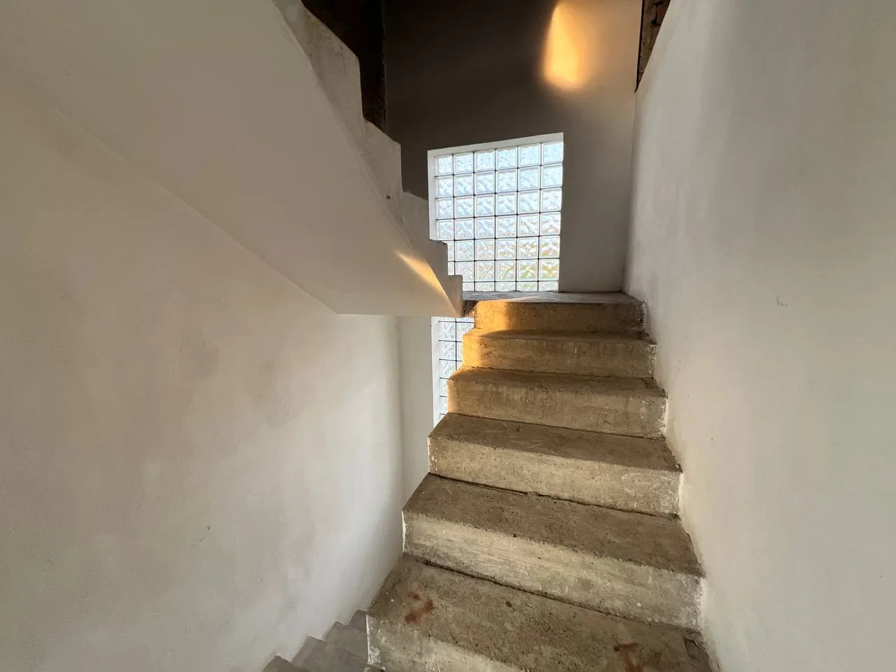 Porodična kuća na velikom placu u naselju Šargovac