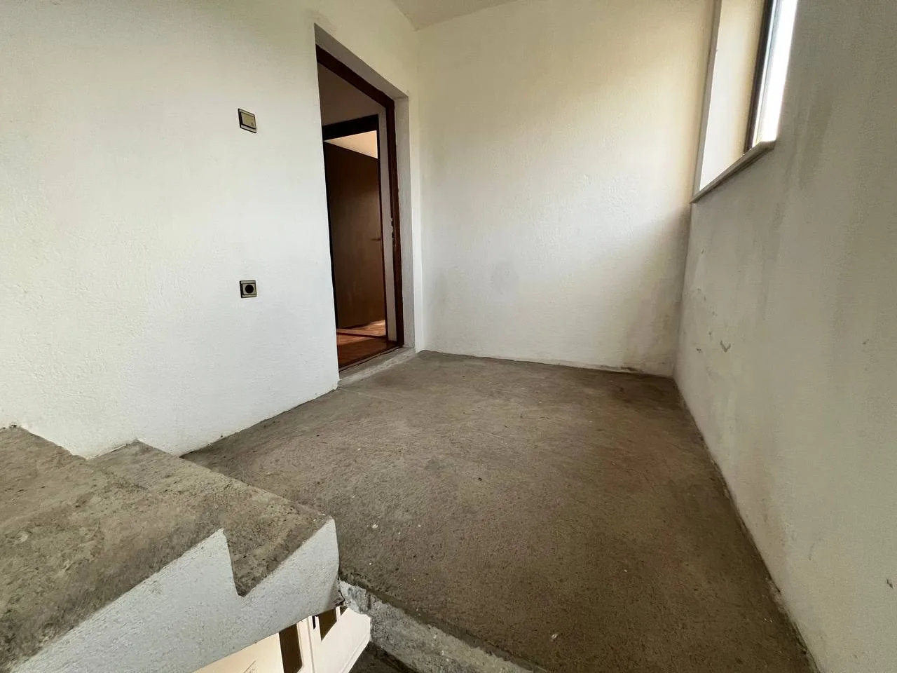 Porodična kuća na velikom placu u naselju Šargovac