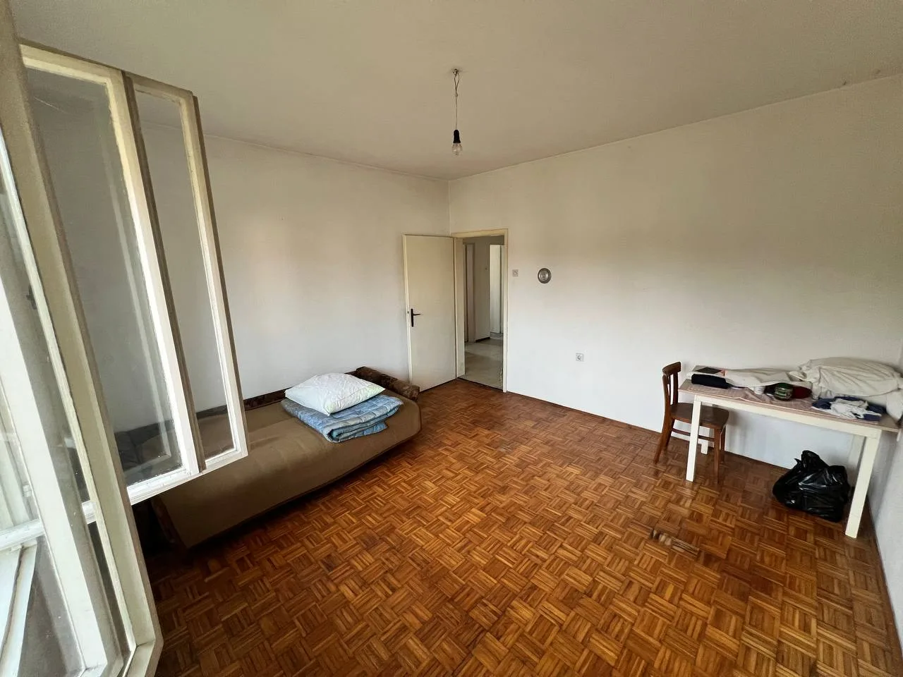 Porodična kuća na velikom placu u naselju Šargovac