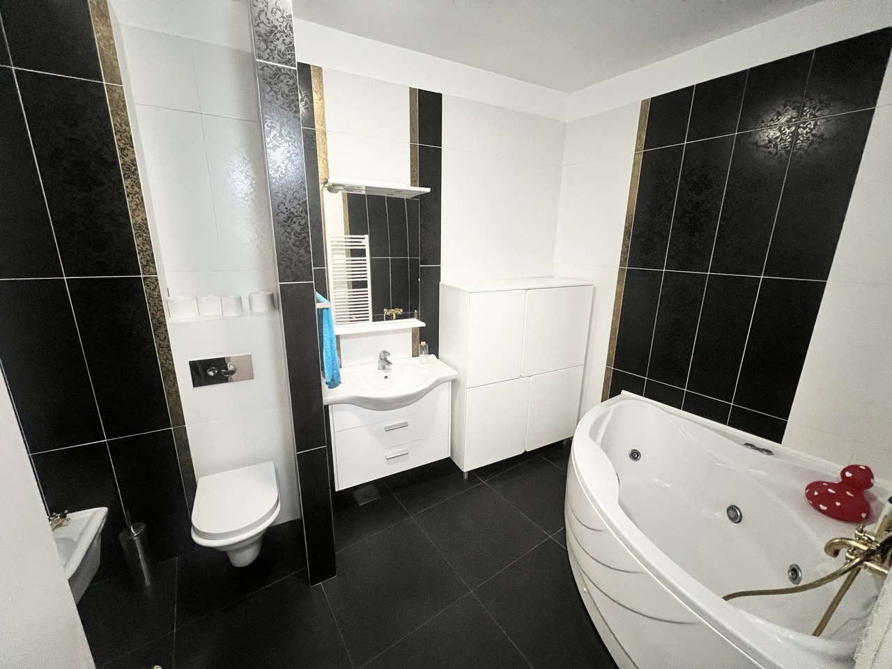 Luksuzan i prostran stan u centru Banjaluke