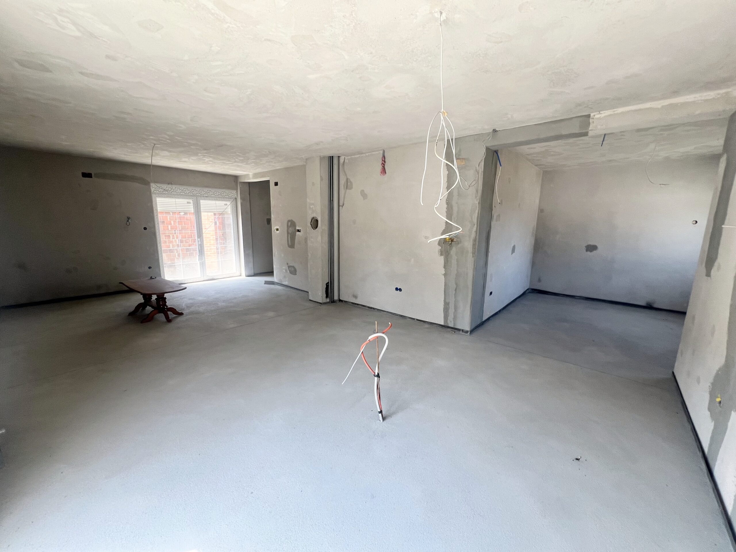 Nova kuća sa okućnicom Aleksandrovac