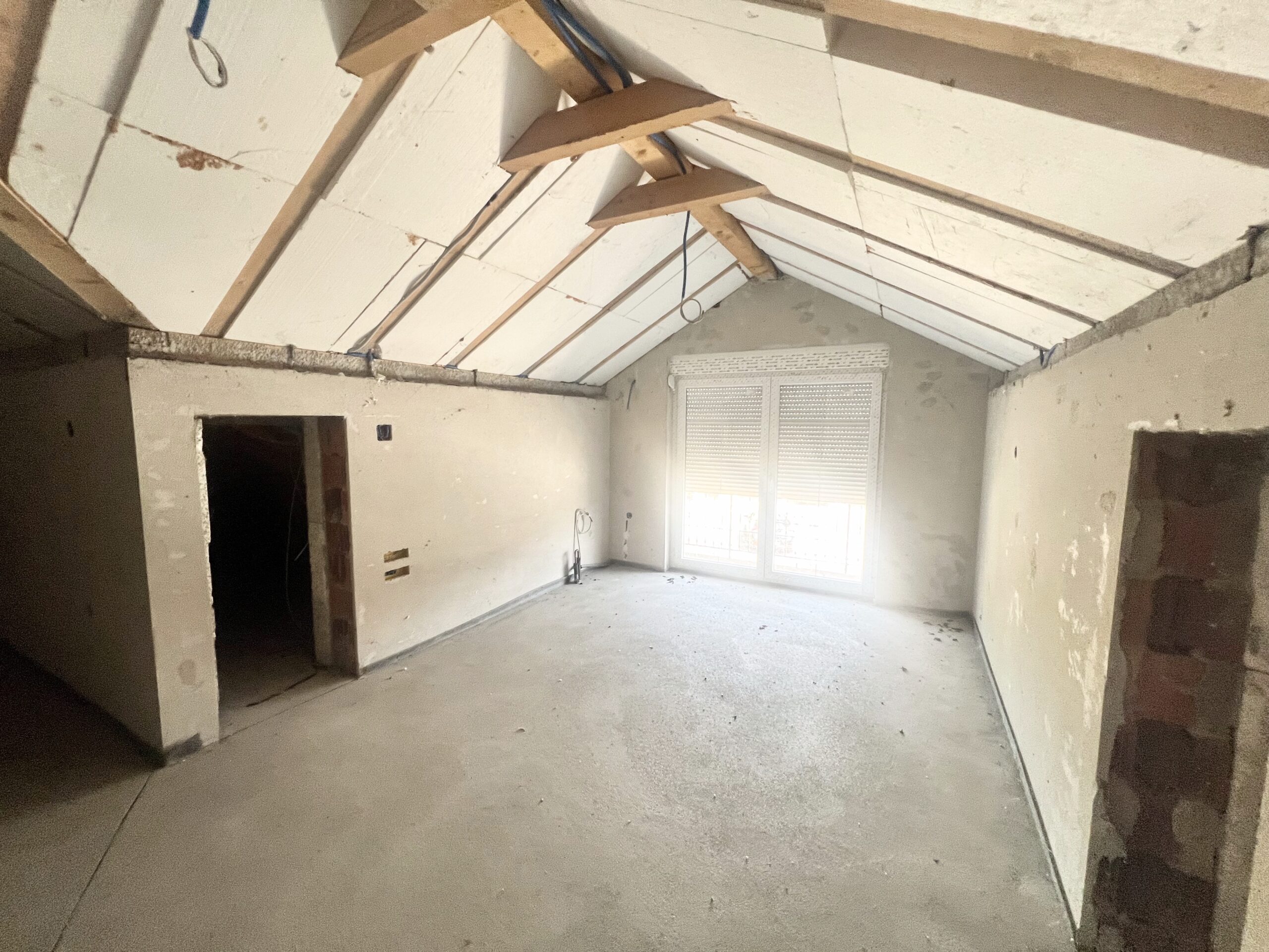 Nova kuća sa okućnicom Aleksandrovac