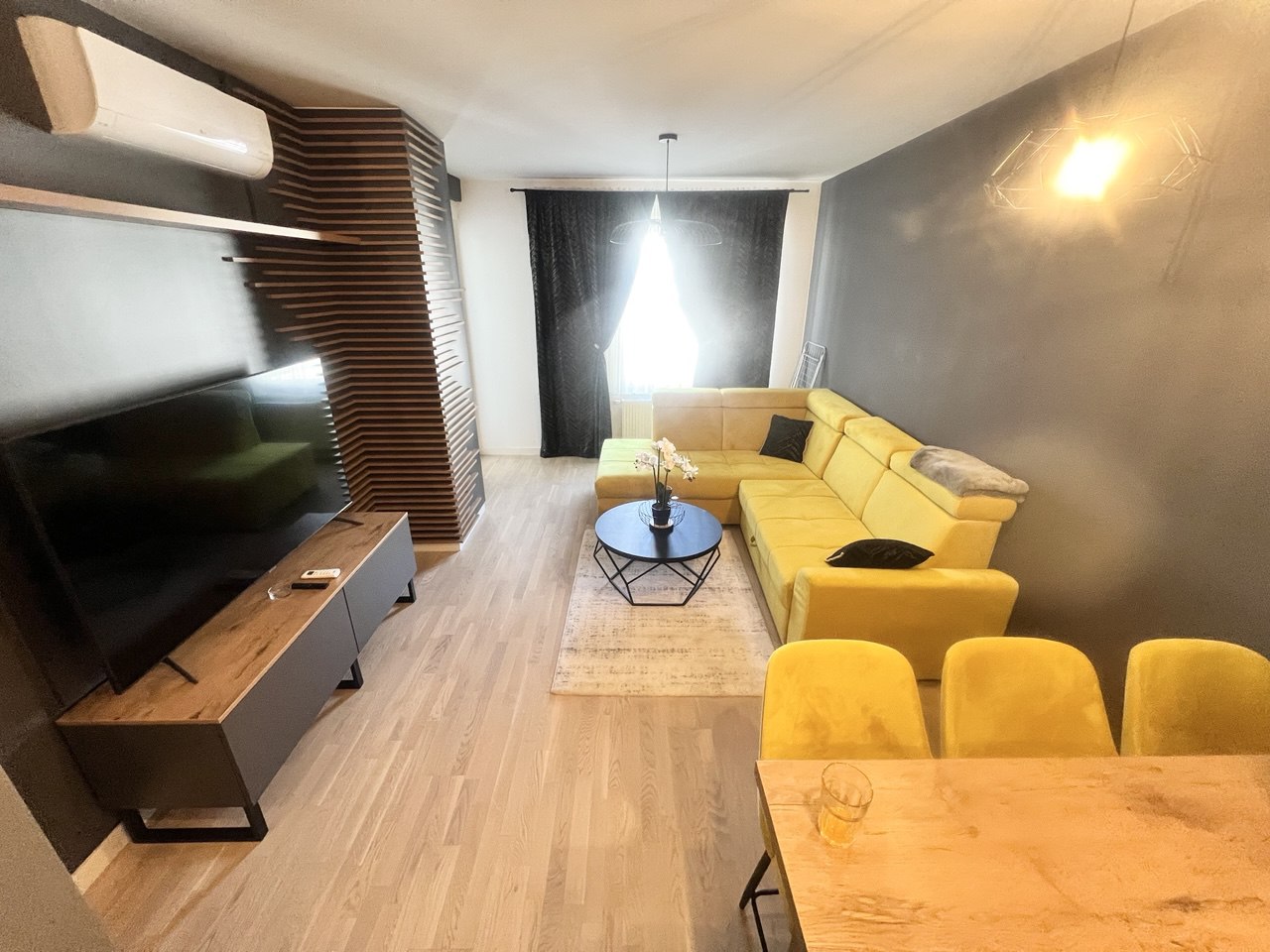 Luksuzno namješten stan naselje Park