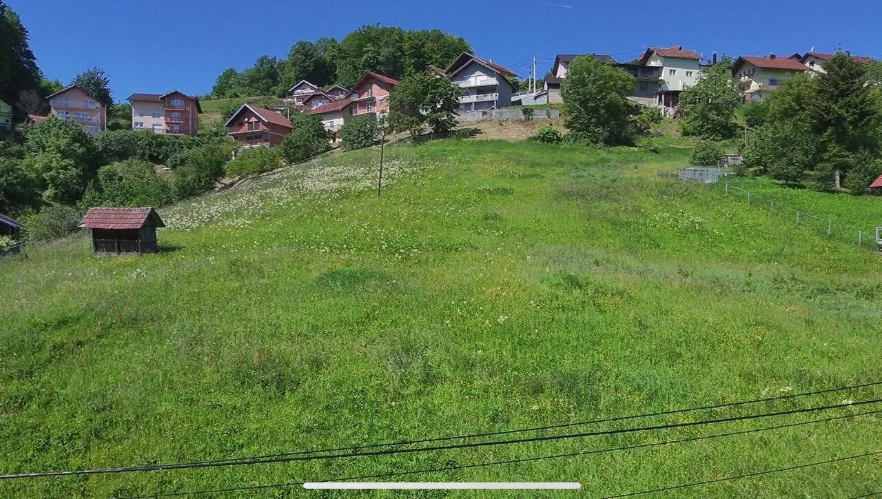 Gradjevinsko zemljište za kucu ili vikendicu Banja Luka